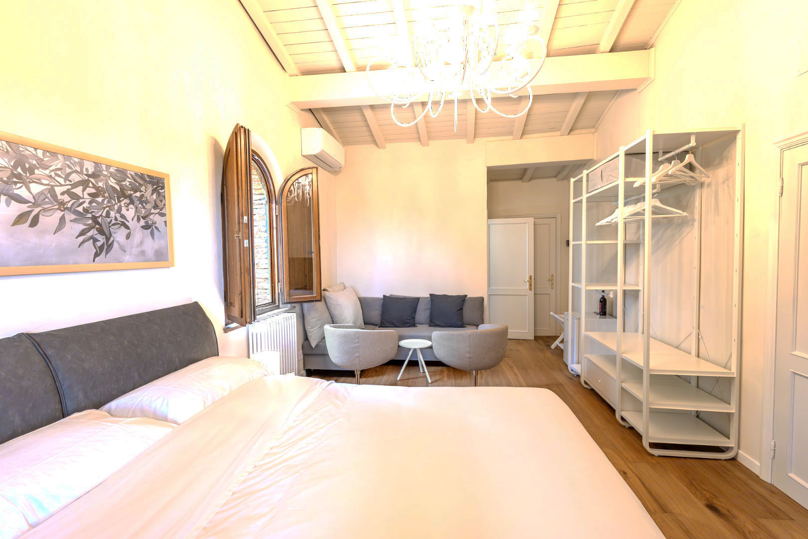 Bed and Breakfast interni8